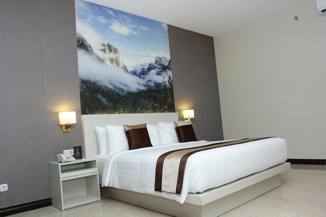 @Hom Premiere By Horison Abepura Otel Jayapura Dış mekan fotoğraf