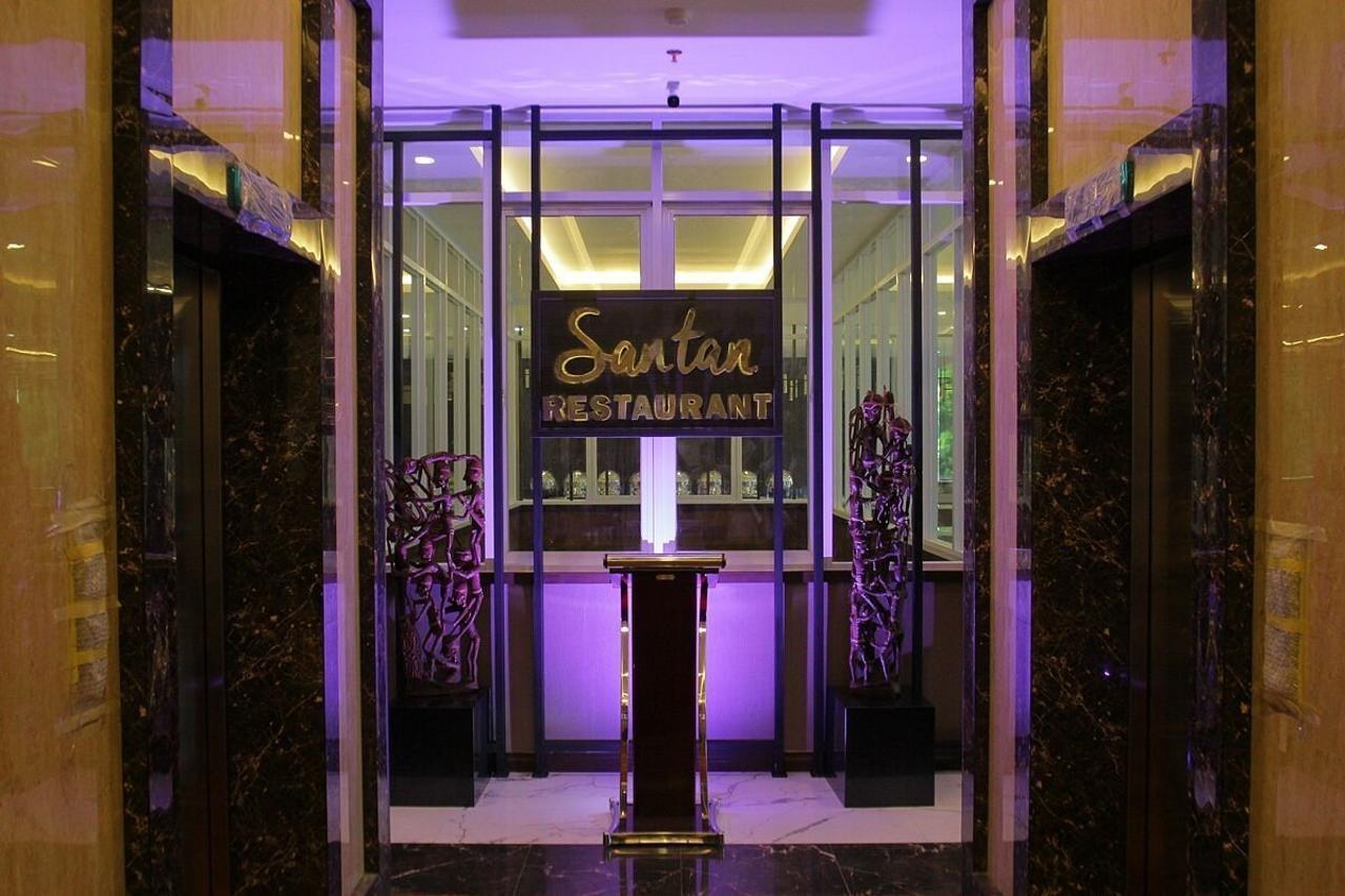 @Hom Premiere By Horison Abepura Otel Jayapura Dış mekan fotoğraf
